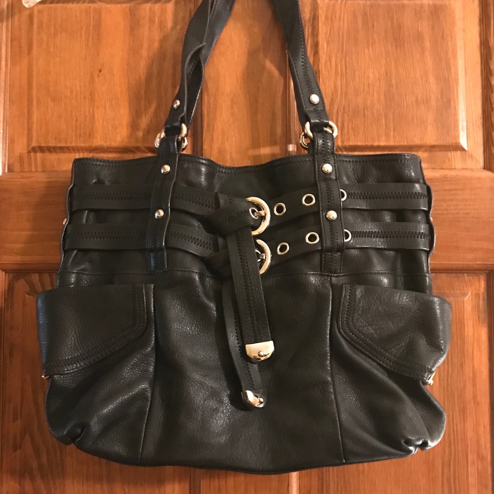 💗STUNNING B Makowsky Purse 😍😍😍